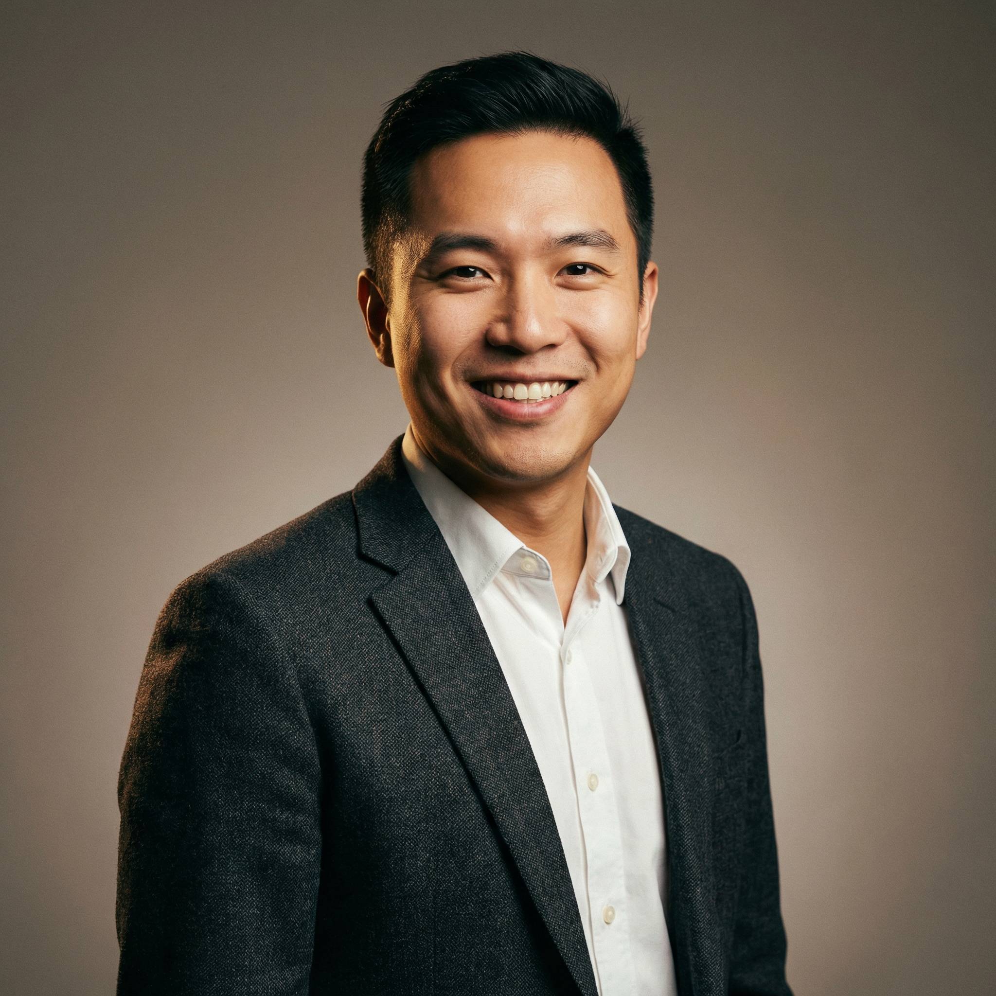 17c一起草传媒制片人王浩然